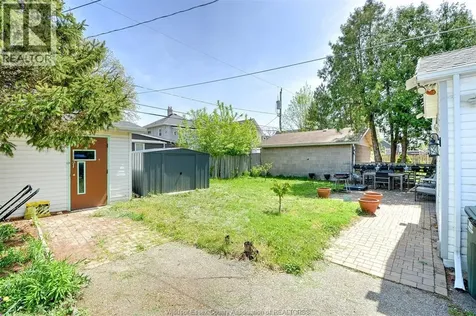 2354 Highland Avenue Windsor ON N8X 3S5
