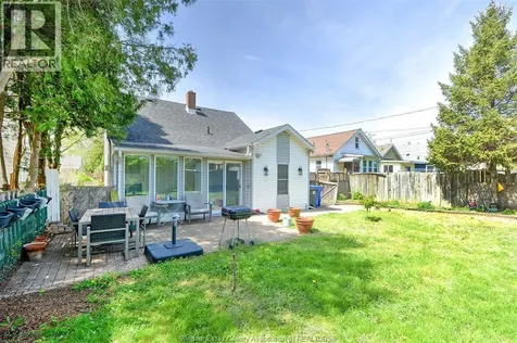 2354 Highland Avenue Windsor ON N8X 3S5