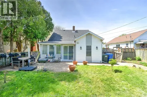 2354 Highland Avenue Windsor ON N8X 3S5