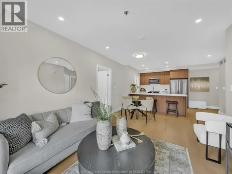 11646 Tecumseh Road East Windsor ON N8N 1L7