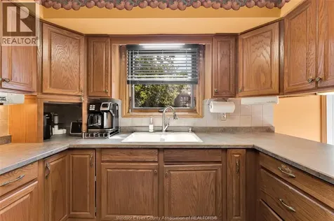 5730 Canada Street Lasalle ON N9H 1M3