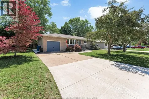 5730 Canada Street Lasalle ON N9H 1M3