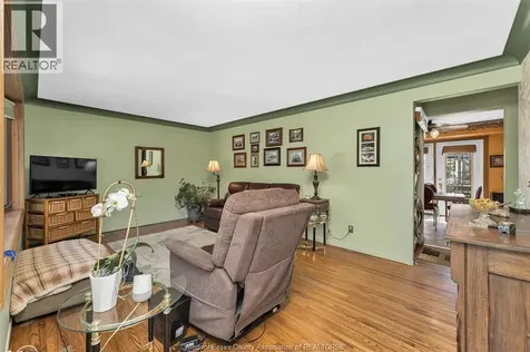 5730 Canada Street Lasalle ON N9H 1M3