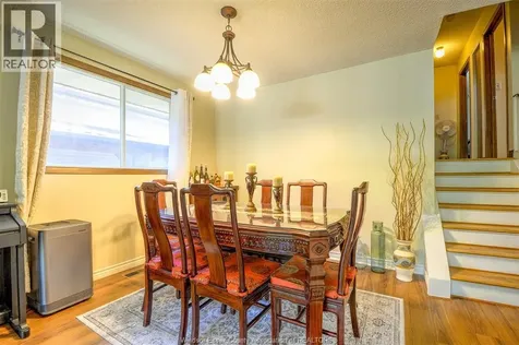 1651 Courtland Windsor ON N8T 3K5