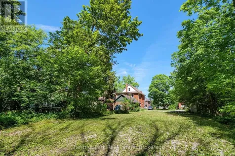 956 6th Avenue East Owen Sound ON N4K 2V4