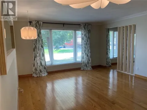 561 Burton Avenue Greater Sudbury ON P3C 4K8