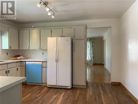561 Burton Avenue Greater Sudbury ON P3C 4K8