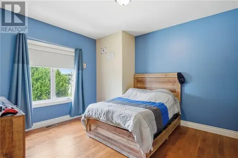 9 Countryside Drive Sudbury ON P3E 5A2