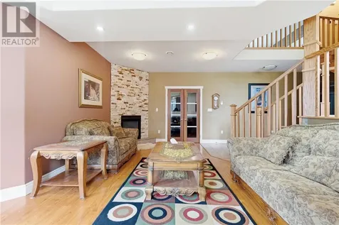 9 Countryside Drive Sudbury ON P3E 5A2