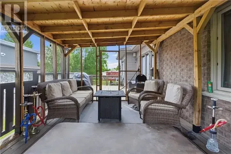 9 Countryside Drive Sudbury ON P3E 5A2