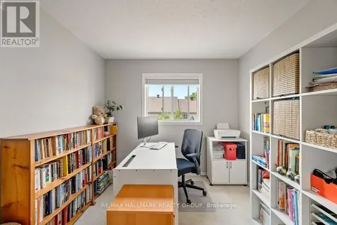 113 Carwood Circle Ottawa ON K1K 4V5