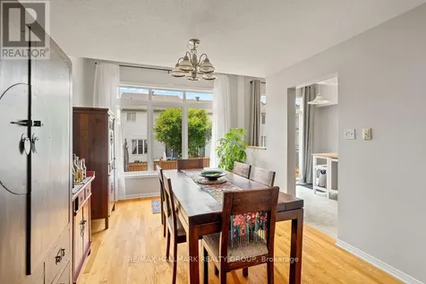 113 Carwood Circle Ottawa ON K1K 4V5