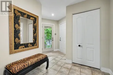 1466 Shawinigan Street Ottawa ON K4A 2M8