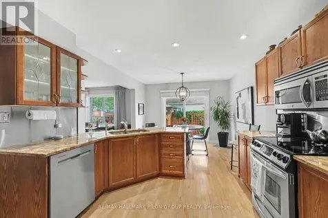 1466 Shawinigan Street Ottawa ON K4A 2M8