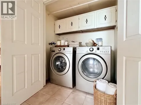 1415 Ghent Avenue Burlington ON L7S 1X4