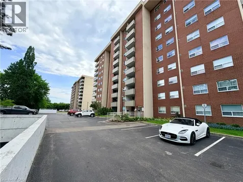 1415 Ghent Avenue Burlington ON L7S 1X4
