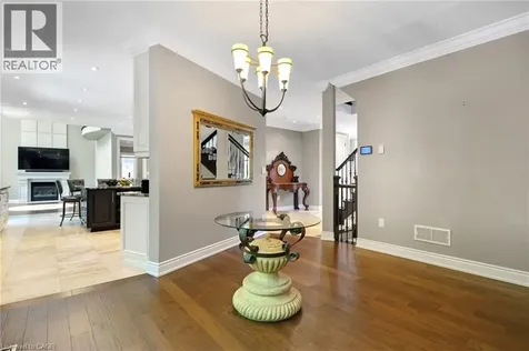 258 Edgewater Crescent Kitchener ON N2A 4M2