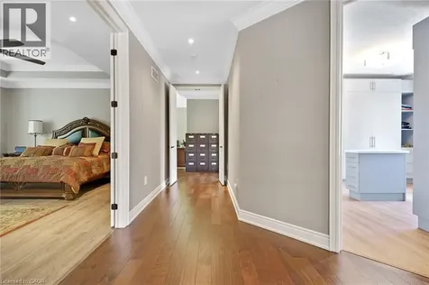 258 Edgewater Crescent Kitchener ON N2A 4M2