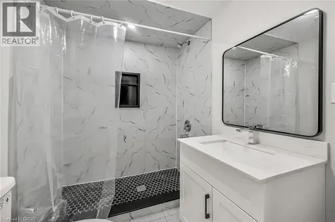 172 Sherman Avenue South Hamilton ON L8M 2P9