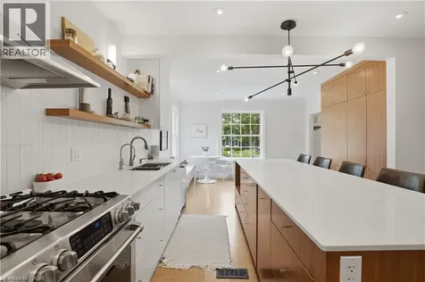 115 Roslin Avenue South Waterloo ON N2L 2H3