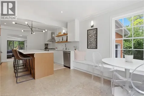 115 Roslin Avenue South Waterloo ON N2L 2H3