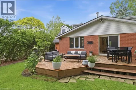 115 Roslin Avenue South Waterloo ON N2L 2H3