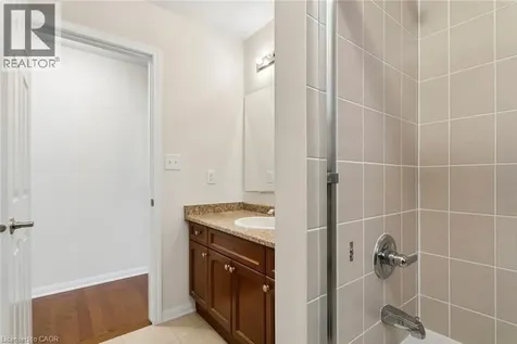 10 Klemscott Road Brampton ON L7A 0P5
