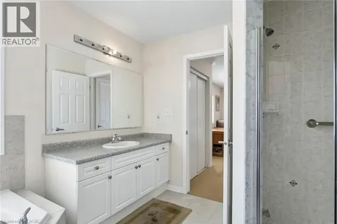 10 Klemscott Road Brampton ON L7A 0P5