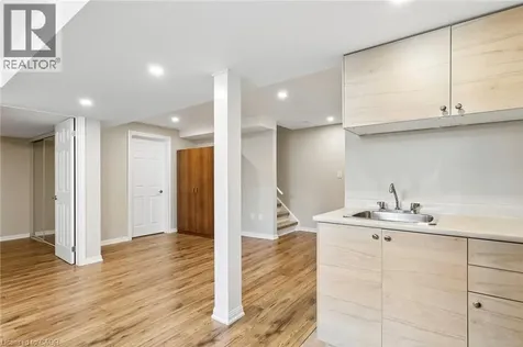 10 Klemscott Road Brampton ON L7A 0P5
