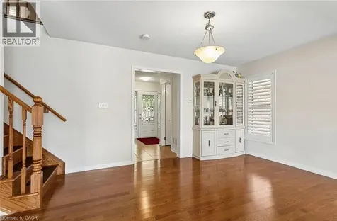 10 Klemscott Road Brampton ON L7A 0P5