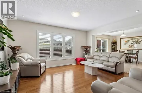 10 Klemscott Road Brampton ON L7A 0P5