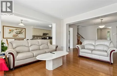 10 Klemscott Road Brampton ON L7A 0P5