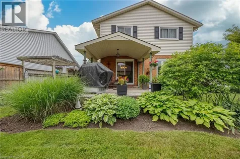 7543 Merritt Avenue Niagara Falls ON L2G 5C3