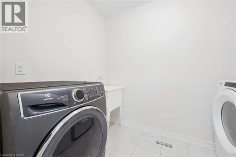 31 William Dunlop Street Kitchener ON N2R 0N7