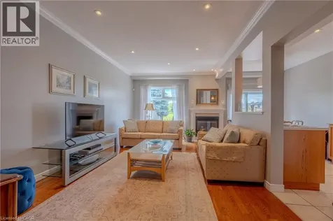 26 Olivia Place Ancaster ON L9K 1R3