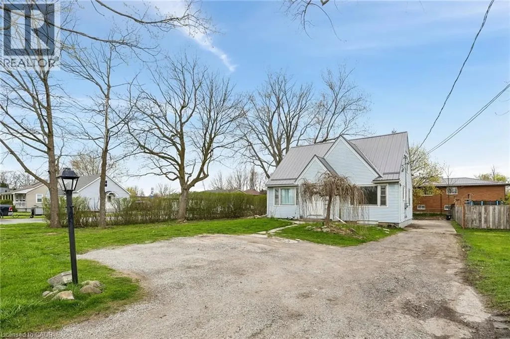 428 Thorold Road Welland ON L3C 3W6