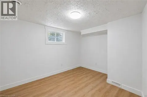 428 Thorold Road Welland ON L3C 3W6