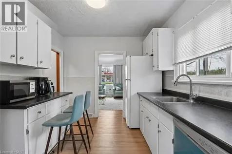 428 Thorold Road Welland ON L3C 3W6