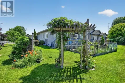 422 Brock Street Brockville ON K6V 7L6
