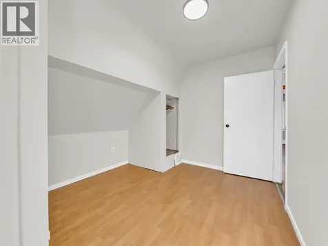 485 Mcewan Avenue Windsor ON N9B 2E7