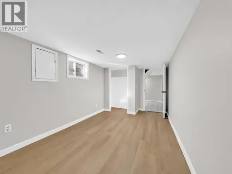 485 Mcewan Avenue Windsor ON N9B 2E7