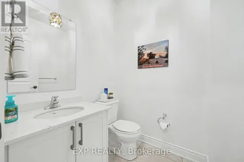 22 18th Street North Wasaga Beach ON L9Z 2H4