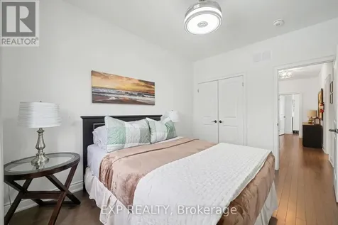 22 18th Street North Wasaga Beach ON L9Z 2H4