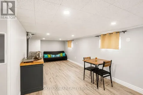 1723 Langlois Avenue Windsor ON N8X 4M4