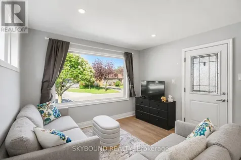 1723 Langlois Avenue Windsor ON N8X 4M4