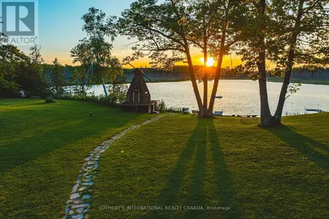215 Laplantes Road Trent Lakes ON K0L 1J0