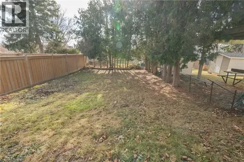 72 Balfour Street Brantford ON N3T 1J7