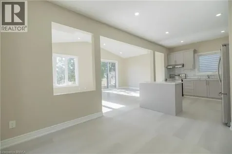 72 Balfour Street Brantford ON N3T 1J7