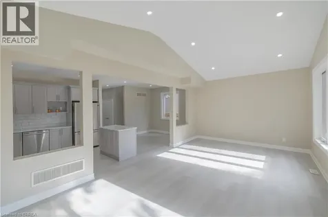 72 Balfour Street Brantford ON N3T 1J7