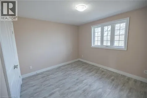 72 Balfour Street Brantford ON N3T 1J7
